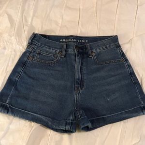 American Eagle Mom shorts